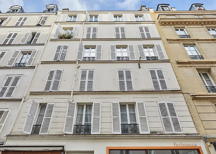 Tour Eiffel By Prestige Apartament *