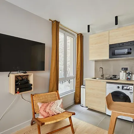 Tour Eiffel By Prestige Paryż